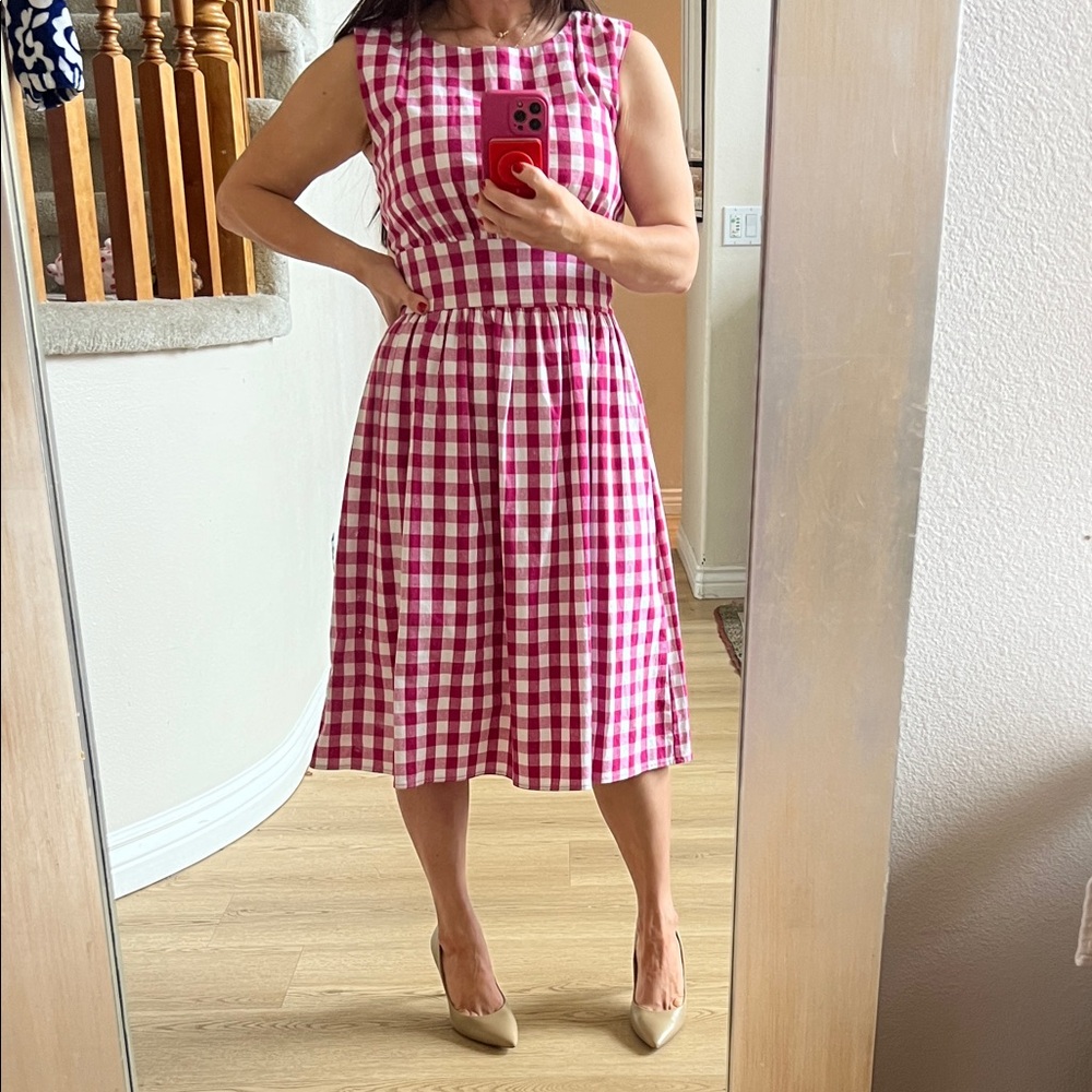 Retro vintage inspired fuschia gingham dress
